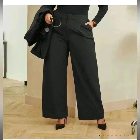 Figs Pants - FIGSPRO women’s black High Waisted Wide Leg
Trousers size MP preloved no flaws